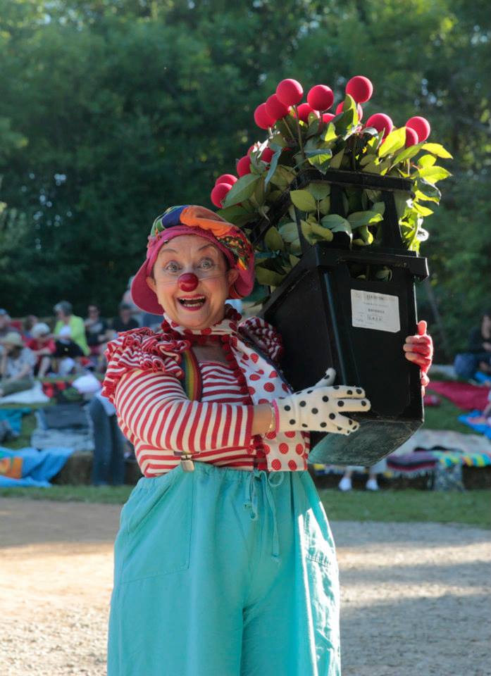 Josette with bouquet of Red Noses